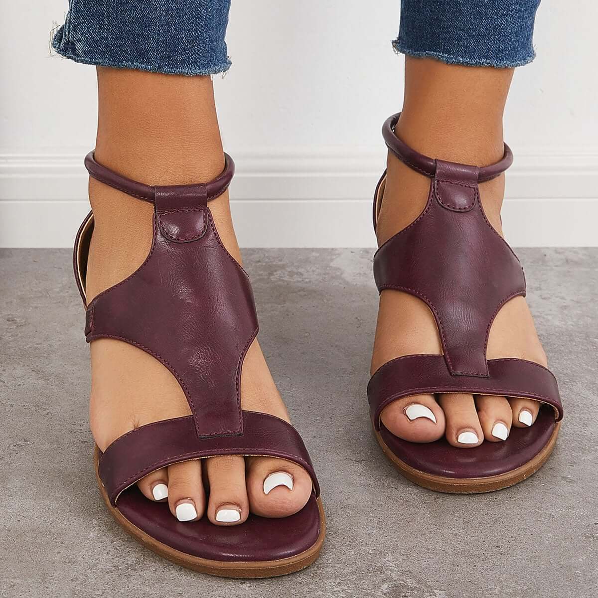 CD | T-Strap Low Wedge Sandale Back Zip Ankle Strap Pantofi