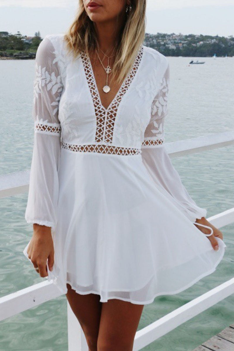 CD | Rochie mini din sifon și dantelă