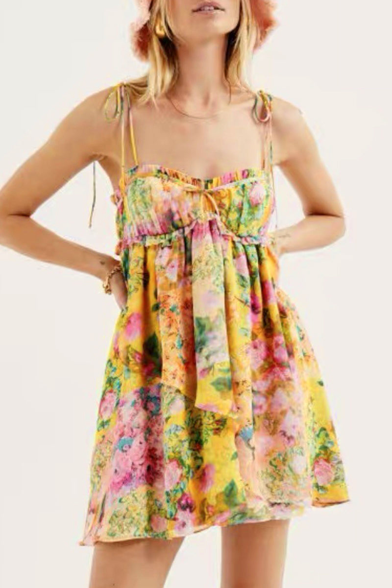 CD | Rochie mini cu model floral în stil boho