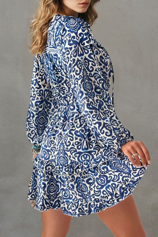 CD | Rochie mini geometrică cu decolteu în V și cordon