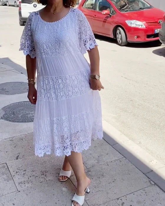 CD | Rochie midi din dantelă atemporală