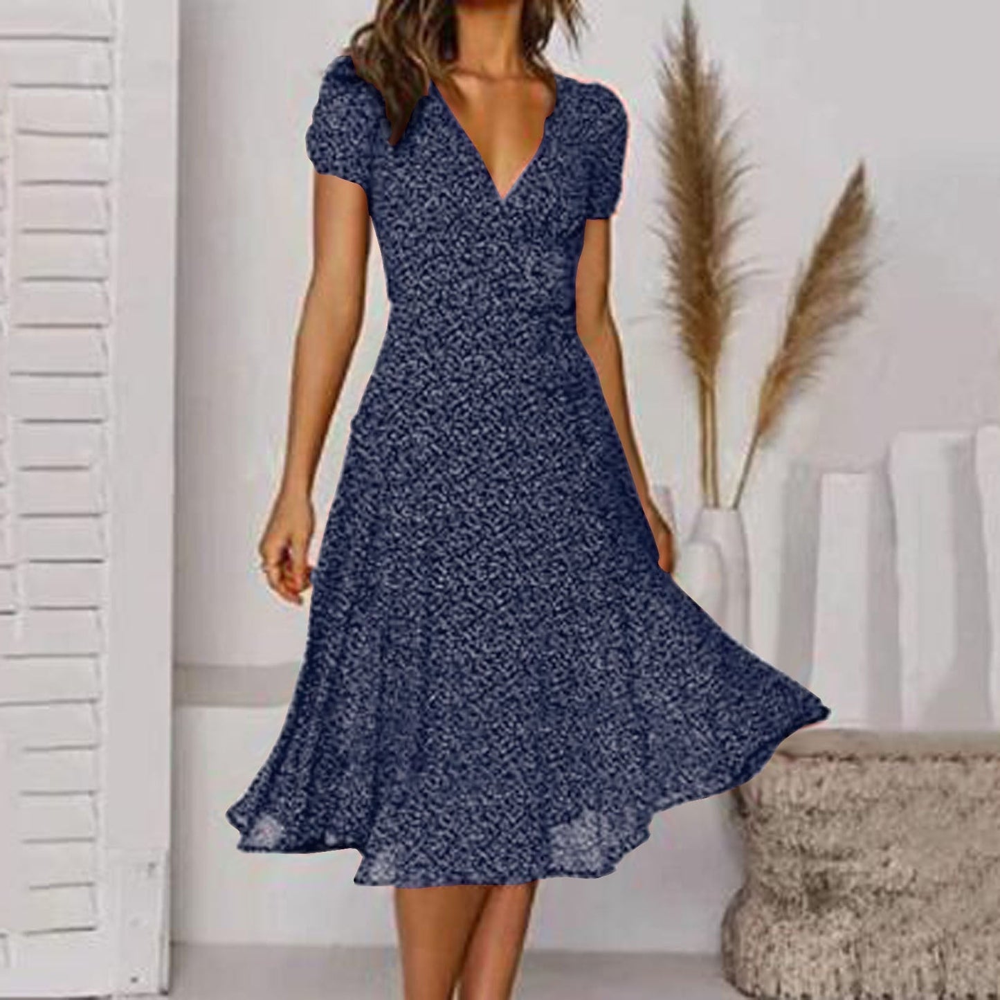 CD | Rochie midi cu decolteu în V