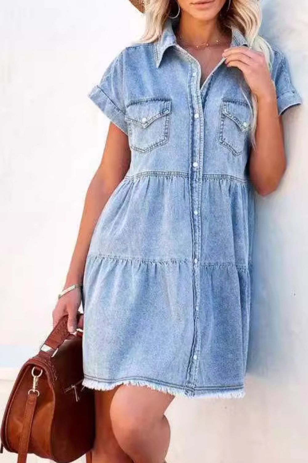 CD | Buton cu tiv crud în jos rochie mini din denim