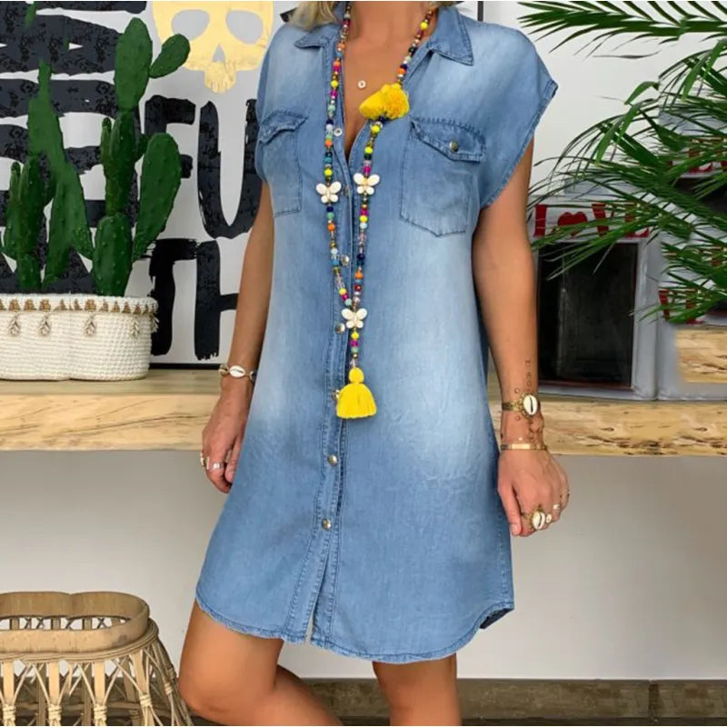 CD | Rochie mini fără mâneci cu butonieră în denim spălat
