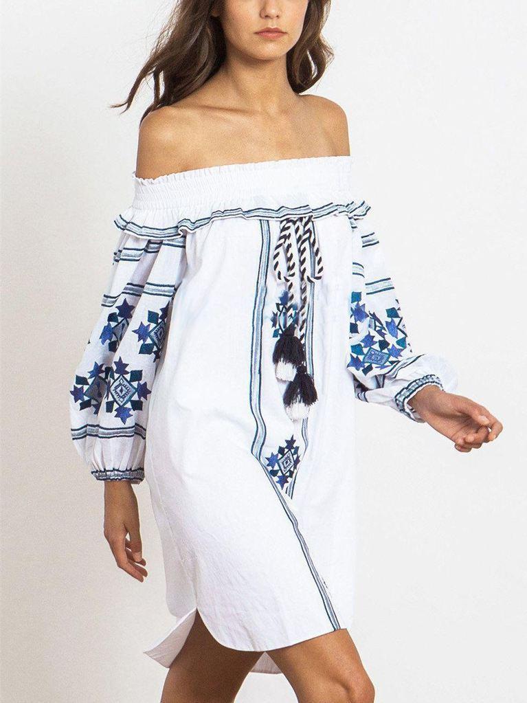 CD | Rochie minimalistă și ușoară