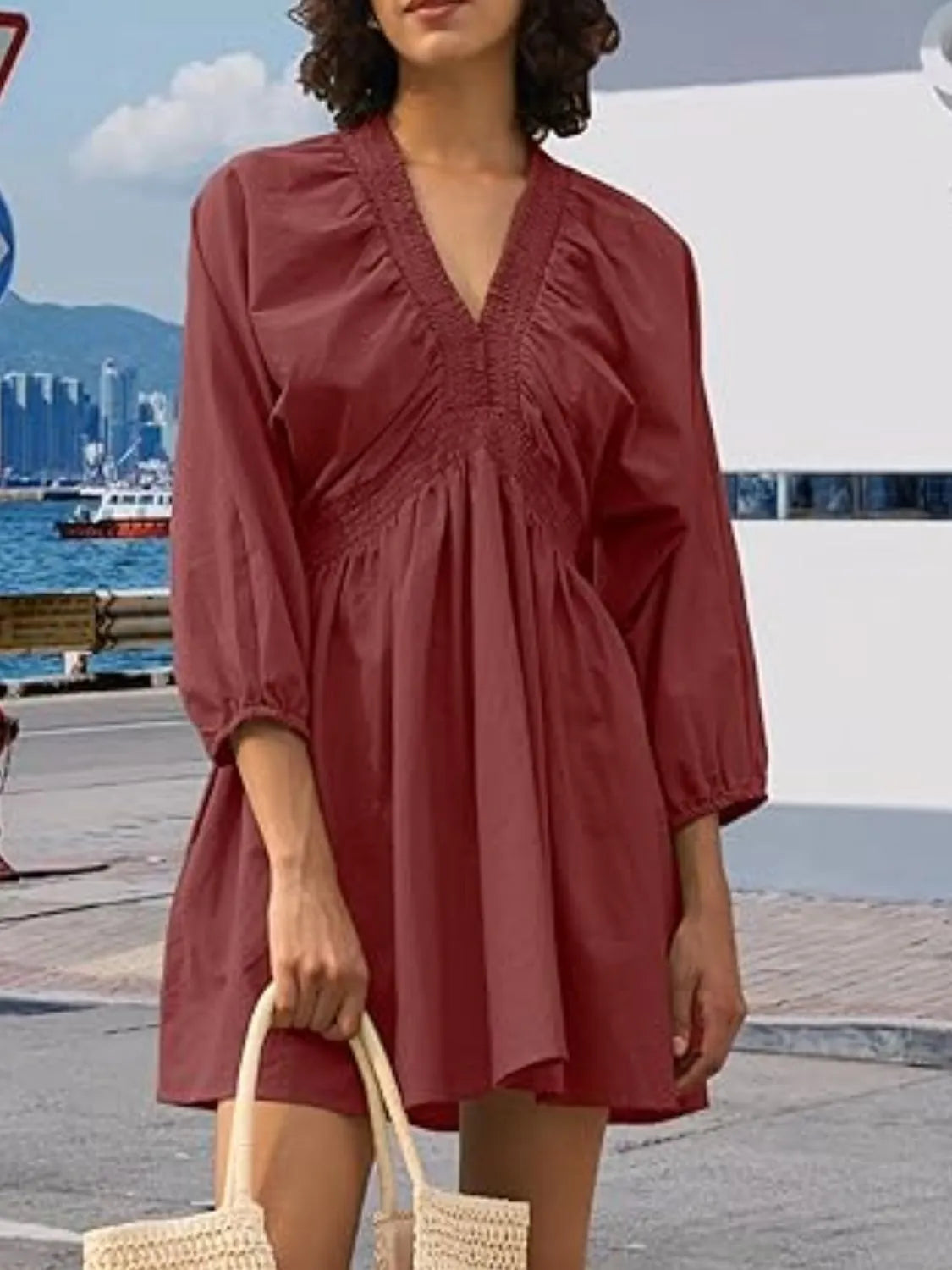 CD | Rochie mini texturată cu decolteu în V