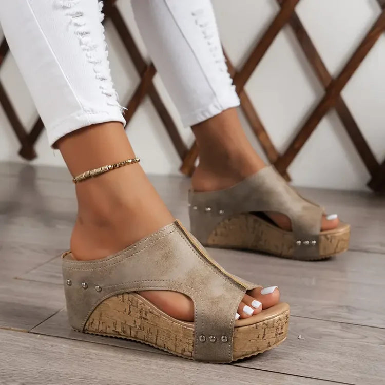CD | | Sandale