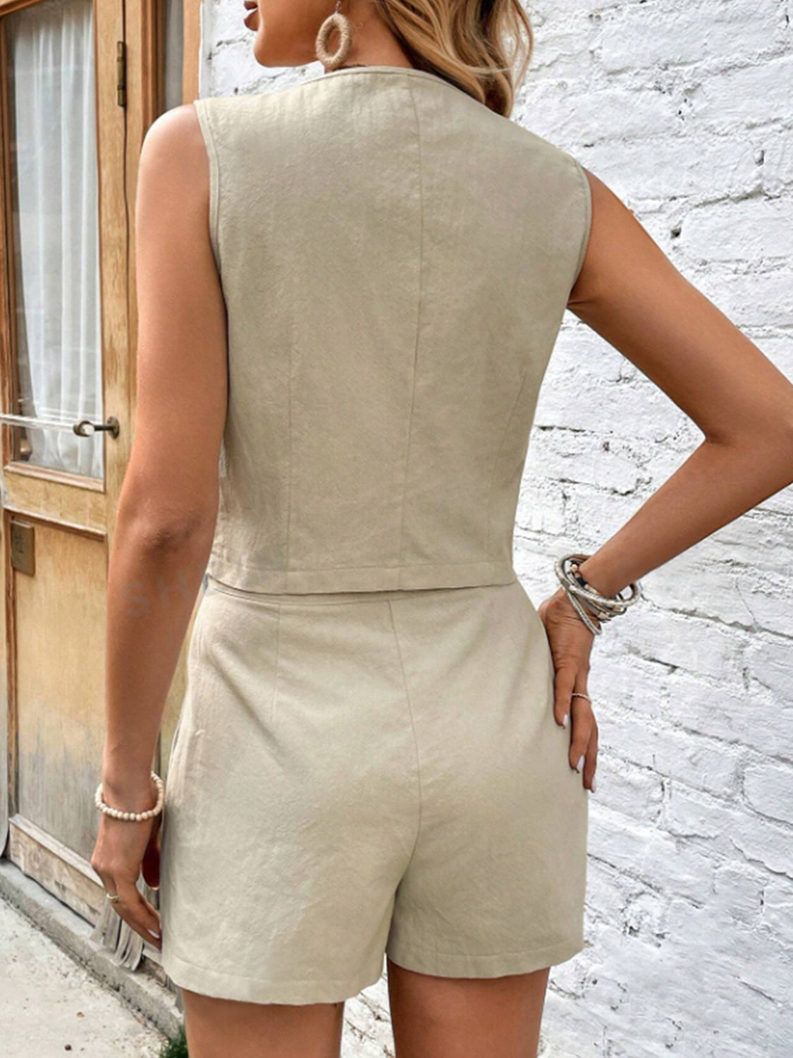 CD | Decolteu rotund Top fără mâneci și set de pantaloni scurți