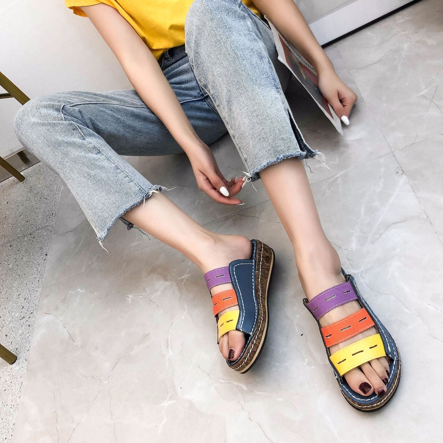 CD | Sandale de sprijin tricolore confortabile pentru femei