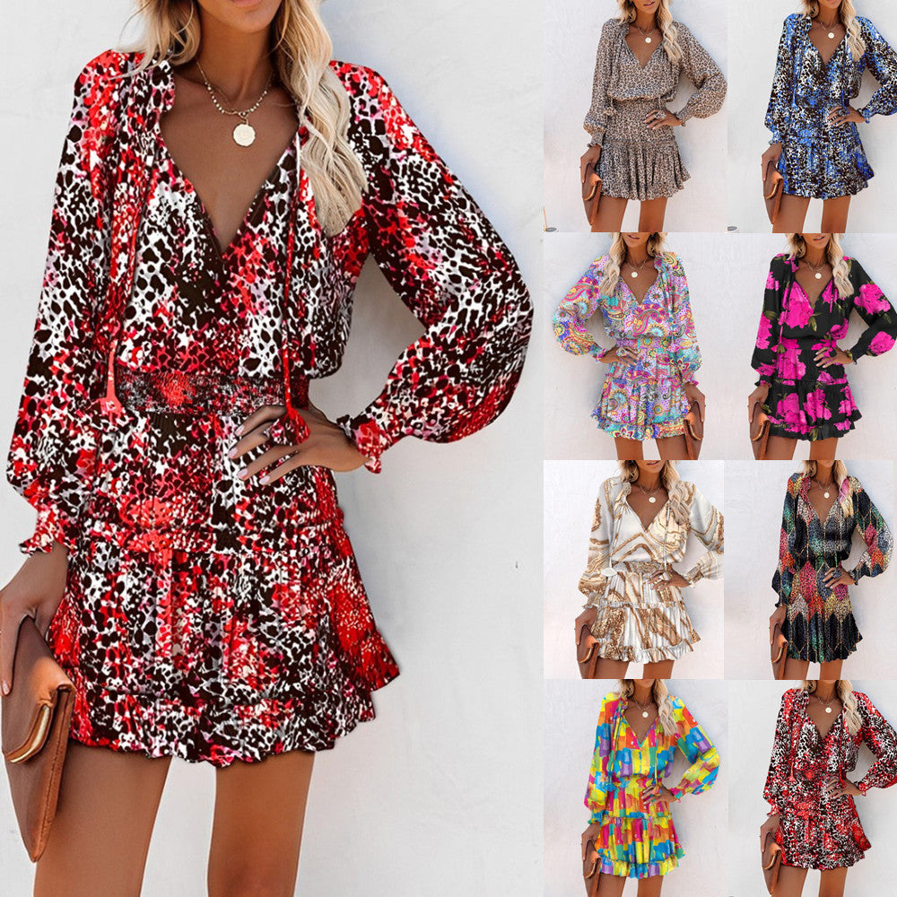 CD | Mini rochie florală îndrăzneață pentru eleganță vibrantă