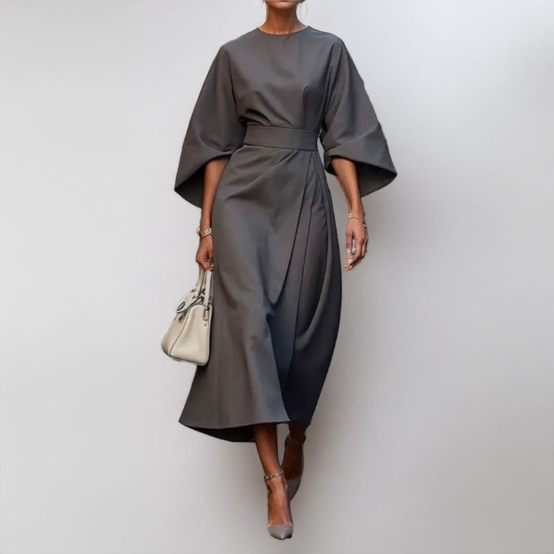 CD | Rochie lungă pentru femei - aspect satinat - mâneci batwing - croială pe măsură - siluetă drapată