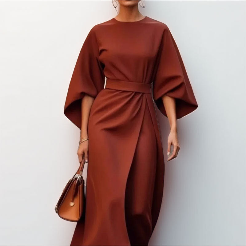 CD | Rochie lungă pentru femei - aspect satinat - mâneci batwing - croială pe măsură - siluetă drapată