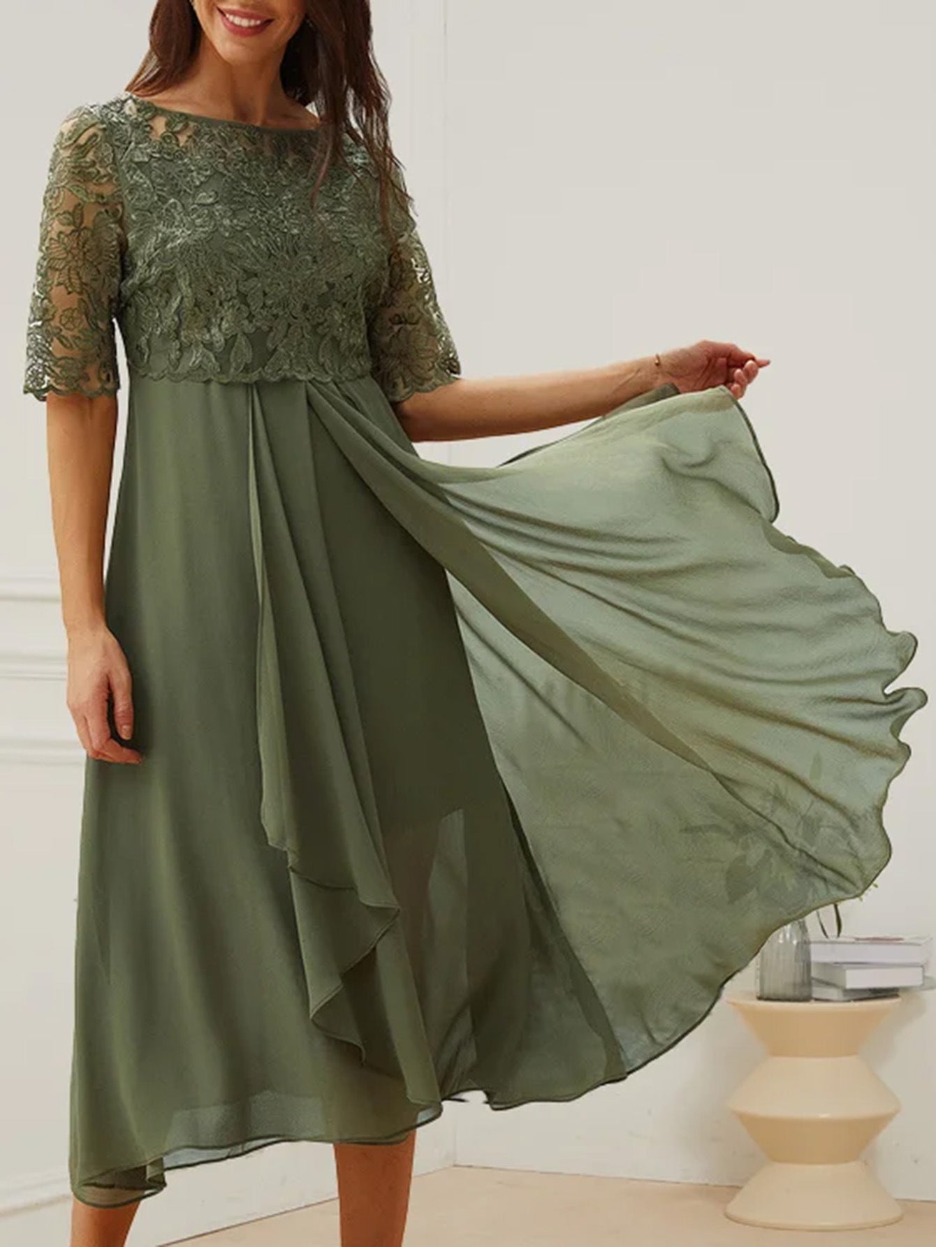 CD | Rochie midi elegantă din dantelă