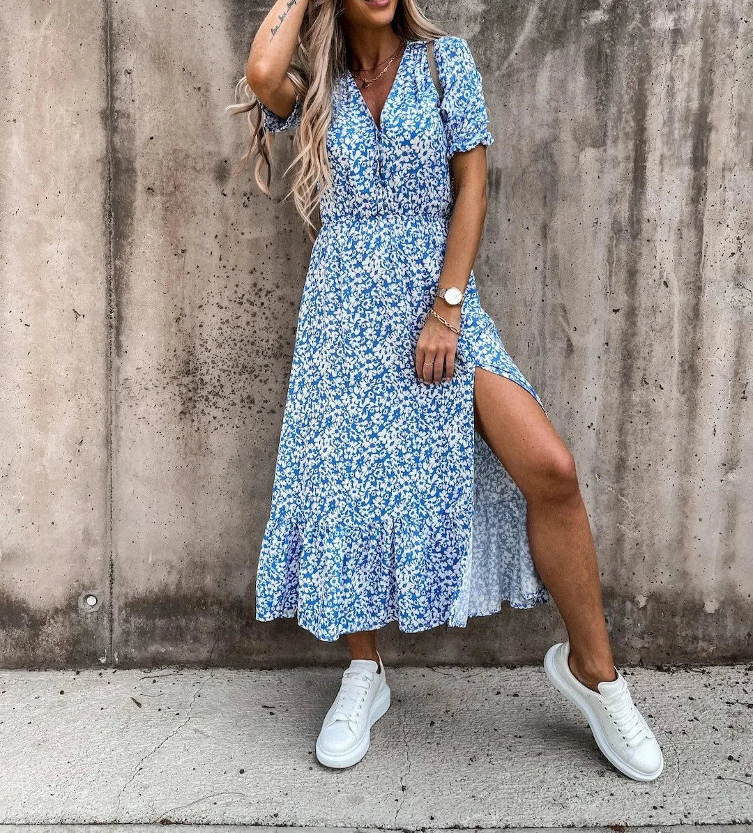 CD - Rochie maxi cu decolteu în V cu model floral