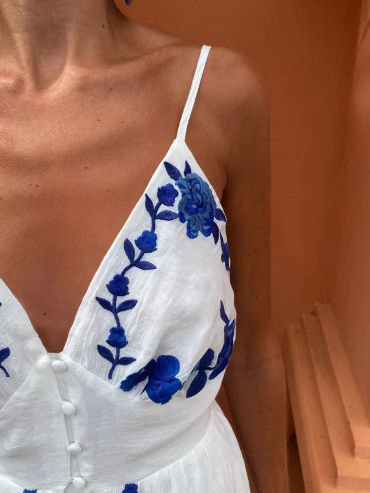 CD - Rochie elegantă fără spate cu broderie pentru femei