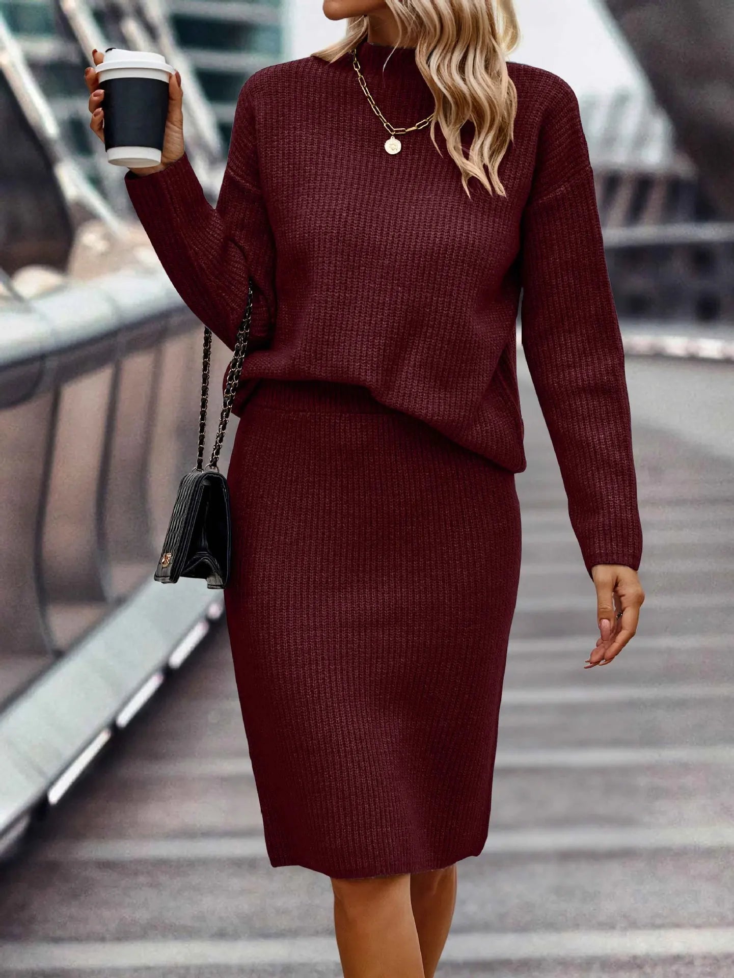 CD | Fustă clasică și elegantă