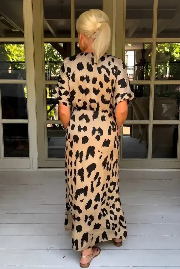 CD | Rochie maxi cu imprimeu leopard și decolteu în V