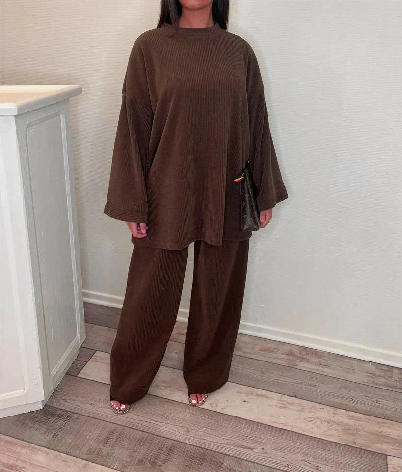 CD | Pantaloni stilați și eleganți