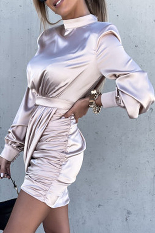 CD | Rochie de iarnă simplă și elegantă