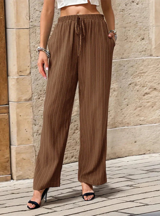 CD | Pantaloni trendy și eleganți