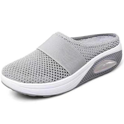 CD | : Sandale feminine clasice și pantofi retro