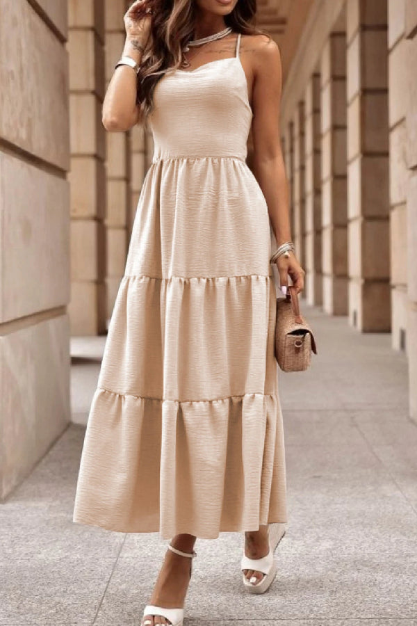 CD | Rochie croită de culoare ovăz cu corset fără spate și rochie maxi cu cravată