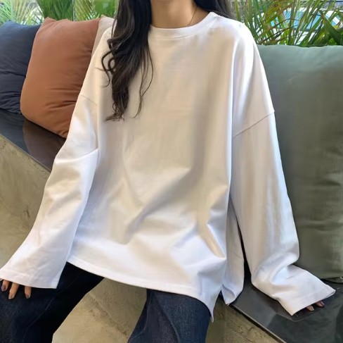 CD | Tricou simplu și trendy