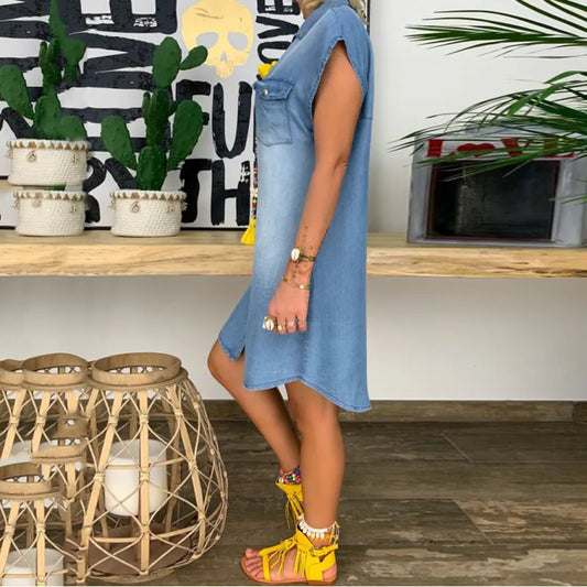 CD | Rochie mini fără mâneci cu butonieră în denim spălat