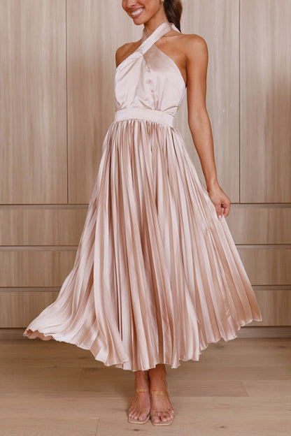 CD | Beaming Smile satin halterneck rochie midi plisată