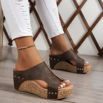 CD | | Sandale