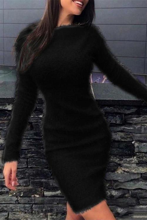 CD | Rochie necomplicată și la modă