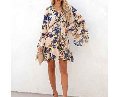 CD | Rochie mini A-line cu decolteu în V și model floral AH445