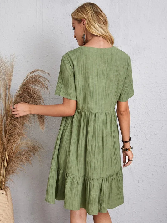 CD - Rochie elegantă, de culoare uni, cu decolteu în V și linie A