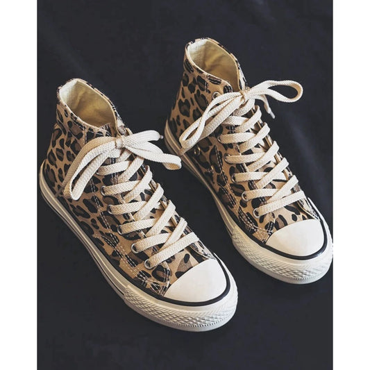Ortopedice Adidași de susținere și elegante