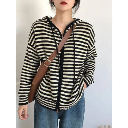 CD | Pulover de iarnă necomplicat și trendy