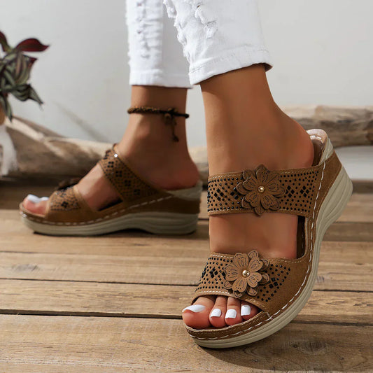 CD | Sandale Wedge Blossom
