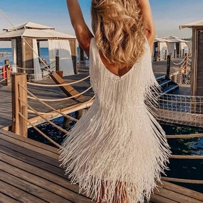 CD | Rochie mini cu boruri, ideală pentru petreceri