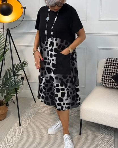 CD - Rochie cu mâneci scurte cu model și decolteu rotund