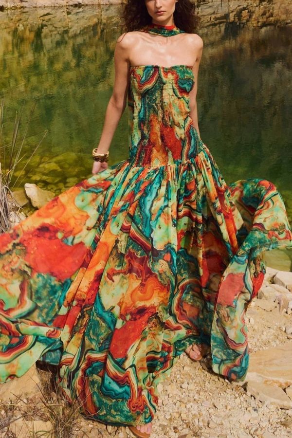 CD | Vacay Vibes Rochie maxi cu imprimare de lavă colorată, fără umeri, cu eșarfă smocked