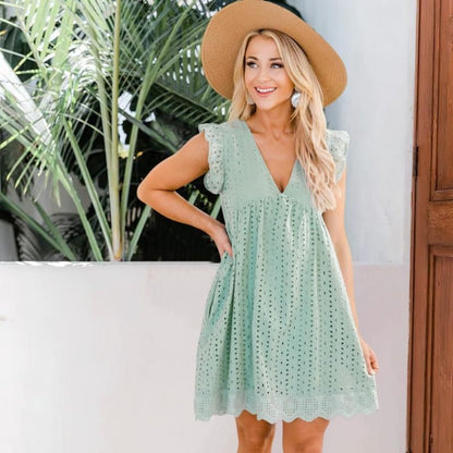 CD | Rochie mini delicată cu ochiuri